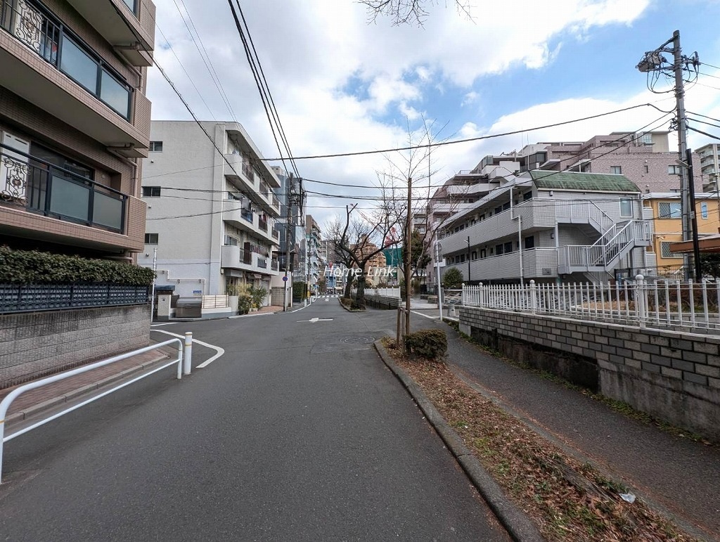 マイキャッスル板橋　南側 前面道路